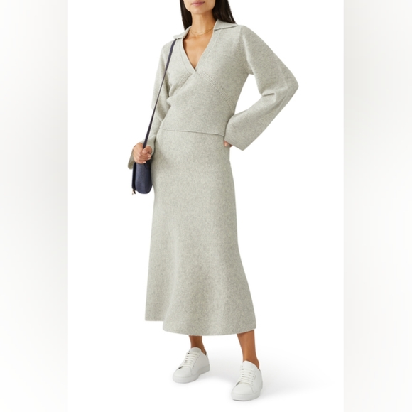 French 2-piece Sweater Set: Top+ skirt - Picture 4 of 6